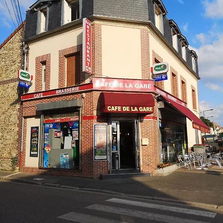 Cafe De La Gare Hotel Bessancourt Kültér fotó