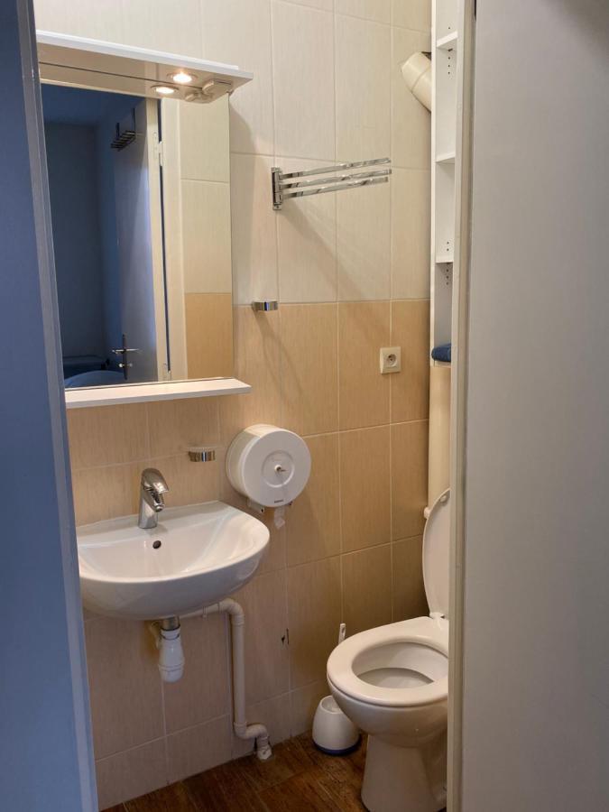 Cafe De La Gare Hotel Bessancourt Kültér fotó