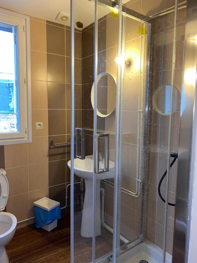 Cafe De La Gare Hotel Bessancourt Kültér fotó