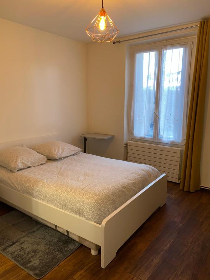 Cafe De La Gare Hotel Bessancourt Kültér fotó